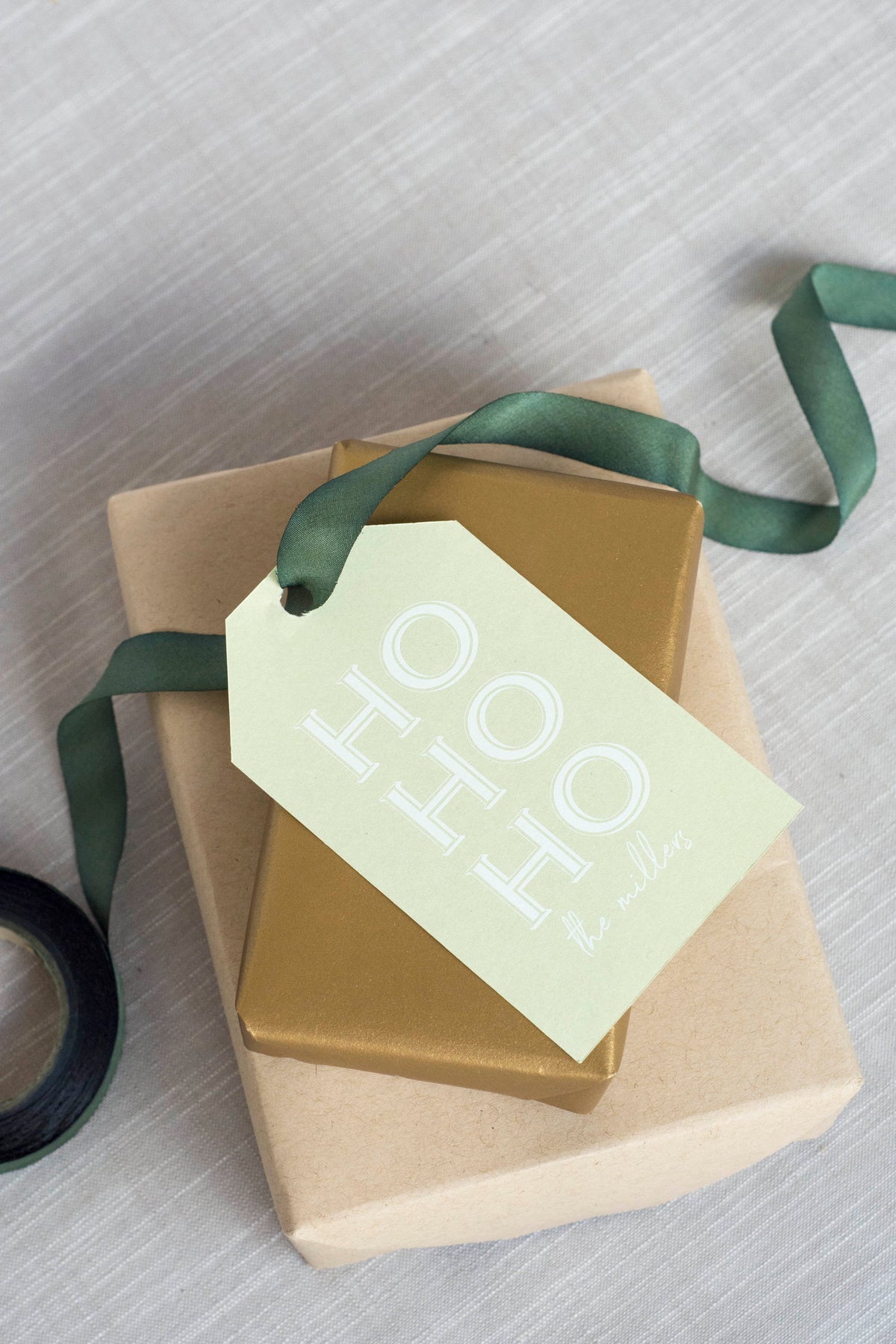 HO HO HO Gift Tag T287