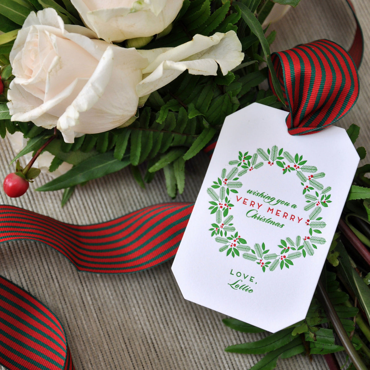 Merry Christmas Wreath T74