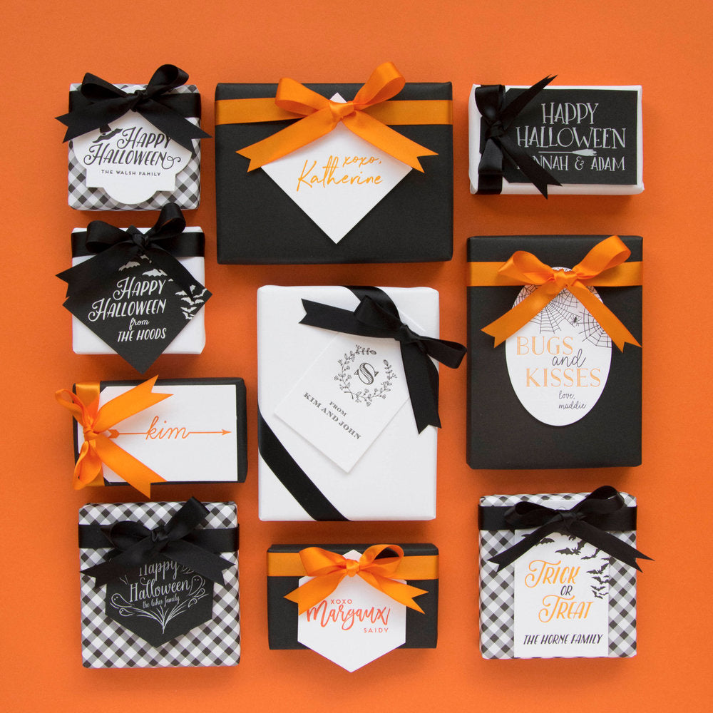 Bugs & Kisses Halloween Gift Tag T78