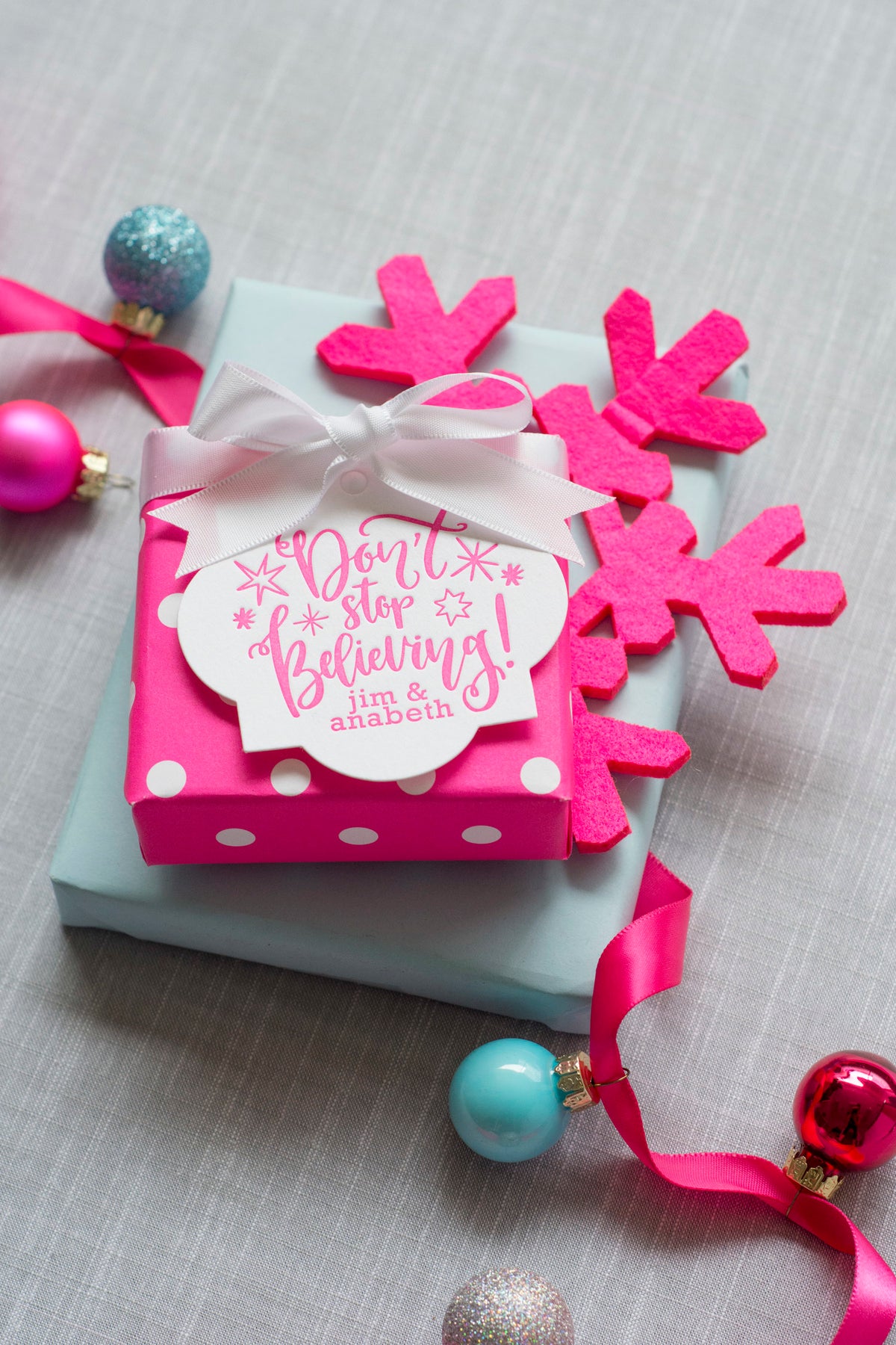Don't Stop Believing Gift Tag T279