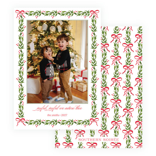 Classic Holly Garland Frame Red